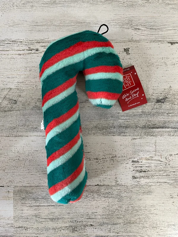 Fluff & Tuff Medium Candy Cane