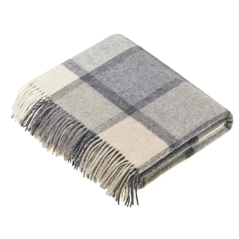 White / Grey Merino Lambswool Throw